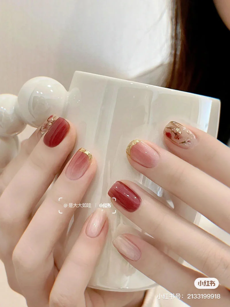 99+ Mẫu nail đơn giản nhẹ nhàng, tôn da cho nàng 2024